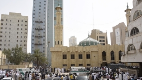 Kuwait mosque attack: Islamic State suicide bomber kills more than 10 people