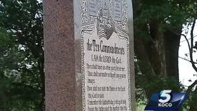 Court order to remove Ten Commandments monument in Oklahoma draws protest