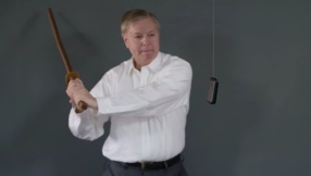 Warring Republican bets: Lindsay Graham  spites Donald Trump by destroying phones