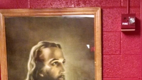 Portrait of Jesus removed from US school over religious freedom complaint