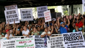 Philippines: Thousands protest over religious freedom