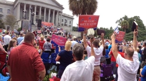 \'Our nation is in crisis\': 10,000 join \'We Stand with God\' rally in South Carolina