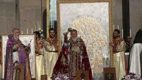 Armenian tycoons donate millions to church-building programme