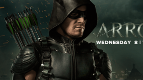 \'Arrow\' season 4 spoilers: Felicity gets abducted while with Oliver in midseason finale