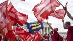 Arkansas: Same-sex parents can\'t be named on birth certificates 