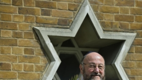 Chief Rabbi: Jewish schools should teach children about Islam