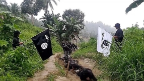 ISIS claims it\'s expanding to the Philippines in new video, but Manila issues denial: \'No terror training camps here\'