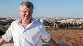 Media only see religion in terms of fanaticism, says broadcaster Adrian Chiles