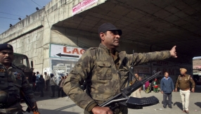 Pathankot attack: Indian forces disarming grenades after booby-trap kills soldier