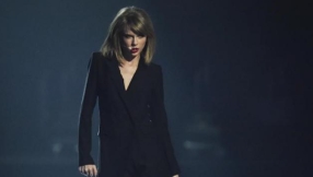 Taylor Swift Grammy Awards 2016 performance video