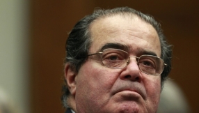 Scalia\'s death sparks conspiracy theories: Was he murdered for blocking Obama\'s programmes?