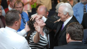 Healing Pentecostal evangelist T.L. Lowery passes away after 70 years of preaching God\'s Word