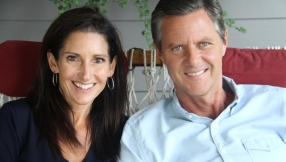 Jerry Falwell Jr.\'s wife comes to husband\'s defence, slams father-in-law\'s ex-top aide over Trump endorsement