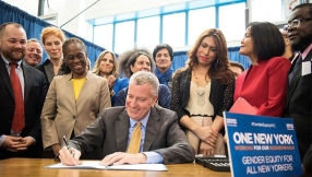 New York City mayor signs order allowing transgenders to use city-owned facilities