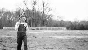 Rory Feek remembers wife Joey on the day she\'s laid to rest: \'She\'ll be with us in our hearts forever\'