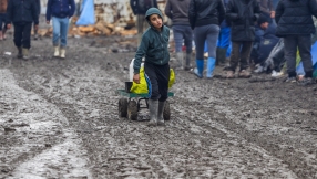 129 children disappear from Calais refugee camp