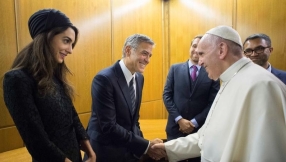 Pope gives awards to Richard Gere, George Clooney and Salma Hayek