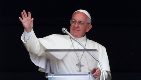 Pope donates thousands in cash to new campaign to help refugees