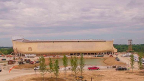 Jessa Duggar faces criticism for visiting Ark Encounter