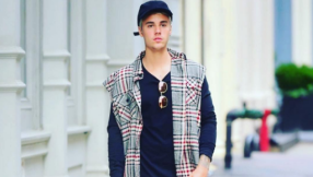 Justin Bieber says human distractions sometimes keep him from feeling God\'s presence