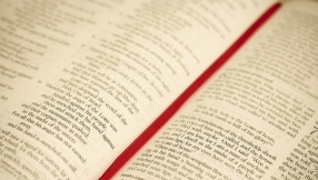 9 Bible verses to reignite your passion for reading God\'s word 