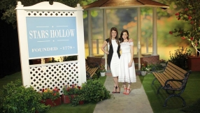 \'Gilmore Girls\' Netflix release date, spoilers: New trailer shows official premiere date, Lorelai and Rory\'s familiar banter