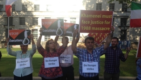 British Iranians protest Sunni executions, urge UK government to hold Iran to account