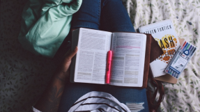 Quarter of US teens read the Bible at least 4 times a week