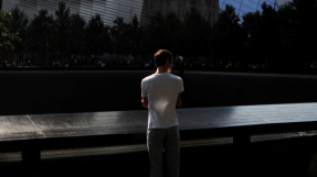 9/11: 15 years later, Ground Zero attracts mourners