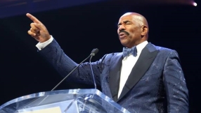 Steve Harvey Shares His Thoughts on Prayer: It\'s \'Very Calming for Me\'